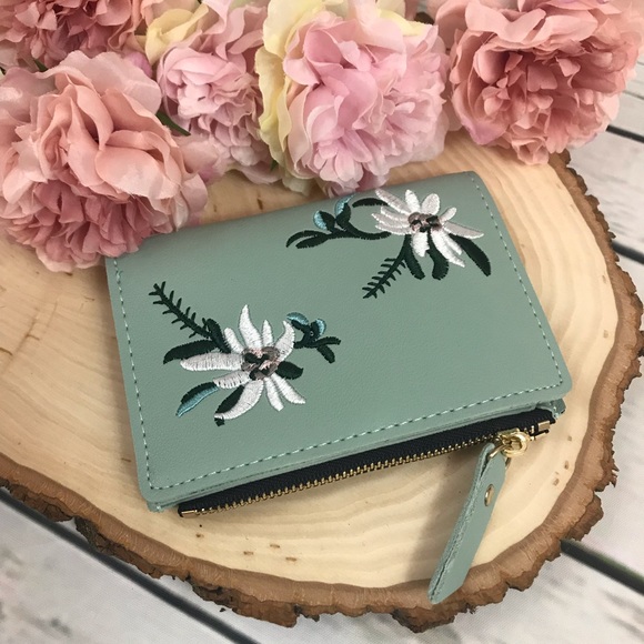 Vegan Leather Robin’s Egg Blue Embroidered Wallet - Picture 2 of 9